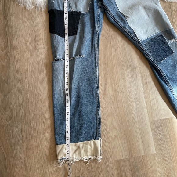 Levi’s Patchwork Straight Leg Jeans - Picture 15 of 16